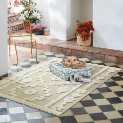 Outdoor Rug Tufted Cream - Opalhouse™ -Opalhouse GUEST 9a2336c1 bc46 4955 803e 3256858d38b0